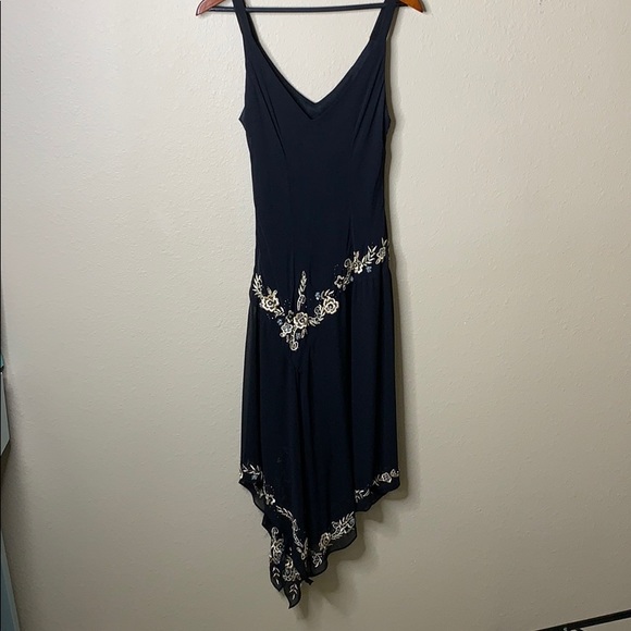 R & M Richards Black Floral and Sequin Dress - Picture 5 of 5